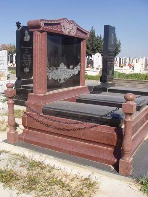 Tombstone025